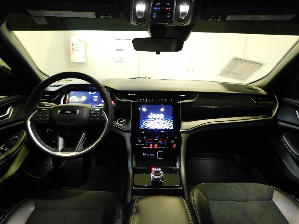 2025 Jeep Grand Cherokee Altitude X CERTIFIED 4X4