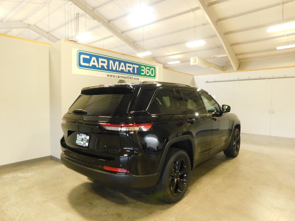 2023 Jeep Grand Cherokee Limited AWD
