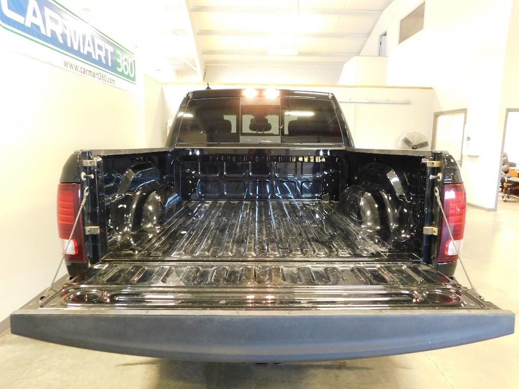 2022 RAM 1500 Classic Warlock CERTFIED 4X4