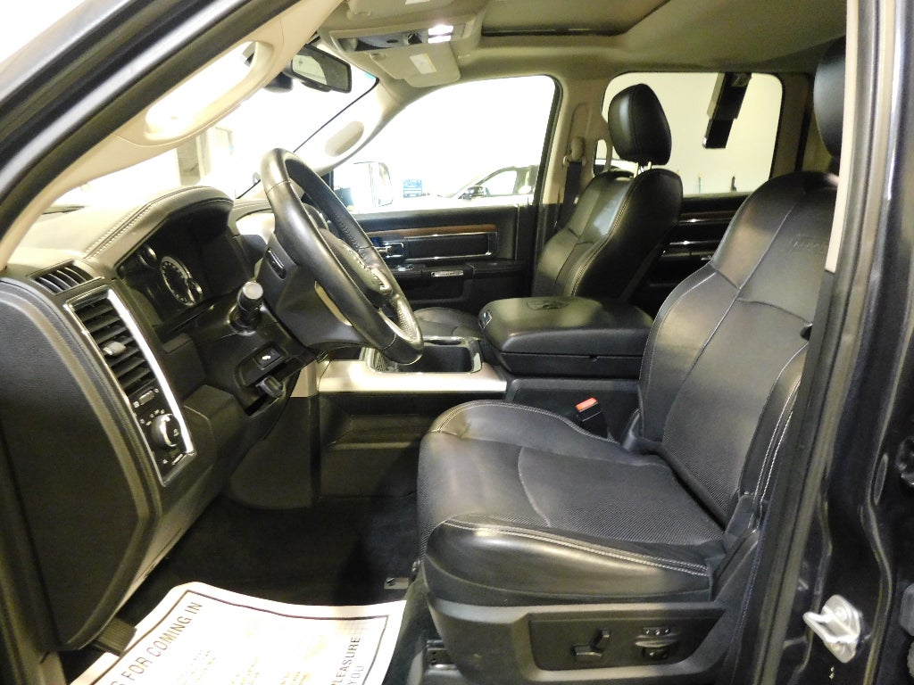 2017 RAM 1500 Laramie 4x4