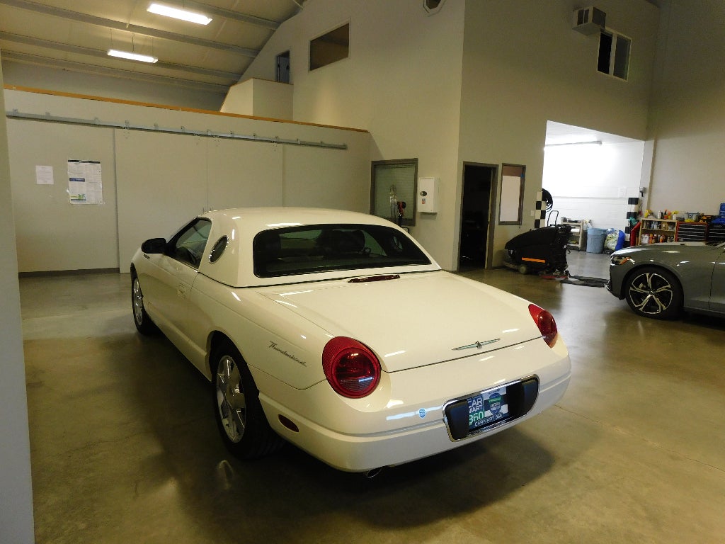 2002 Ford Thunderbird BASE RWD
