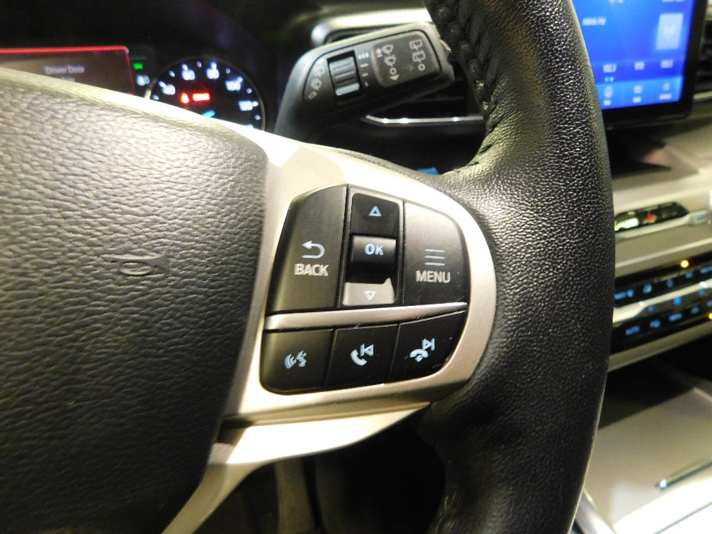 2023 Ford Explorer XLT AWD