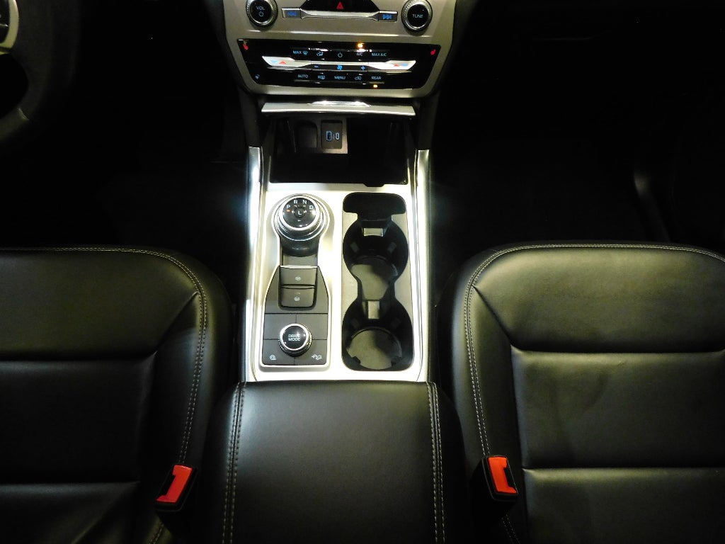 2023 Ford Explorer XLT AWD