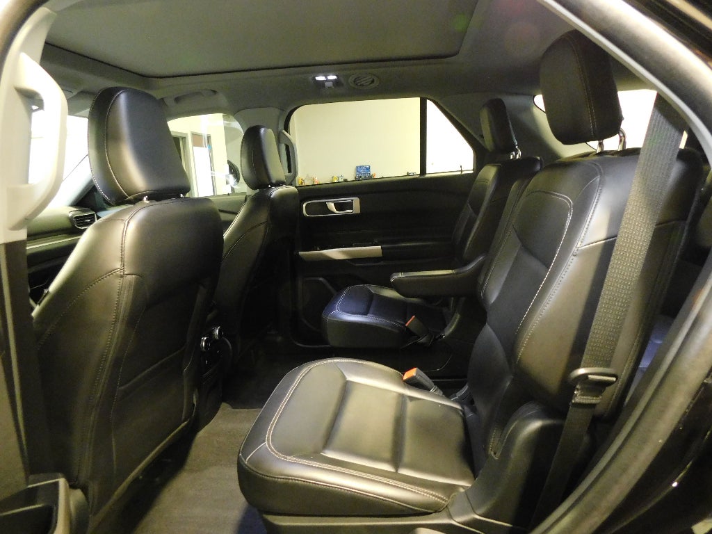 2023 Ford Explorer XLT AWD