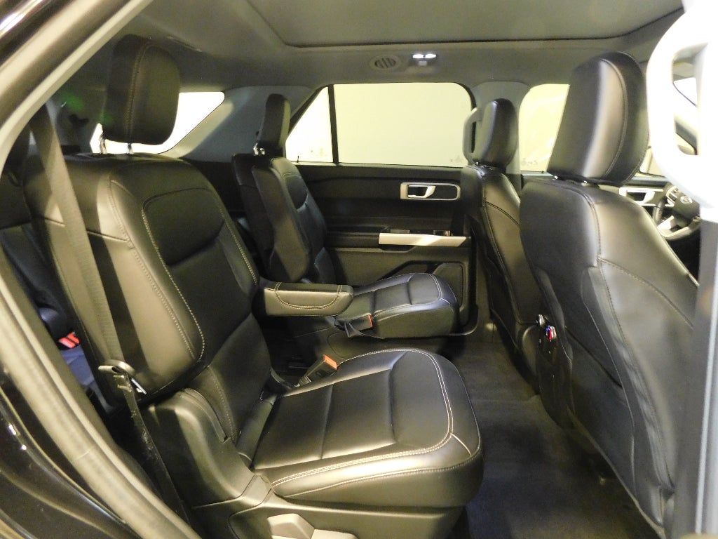 2023 Ford Explorer XLT AWD