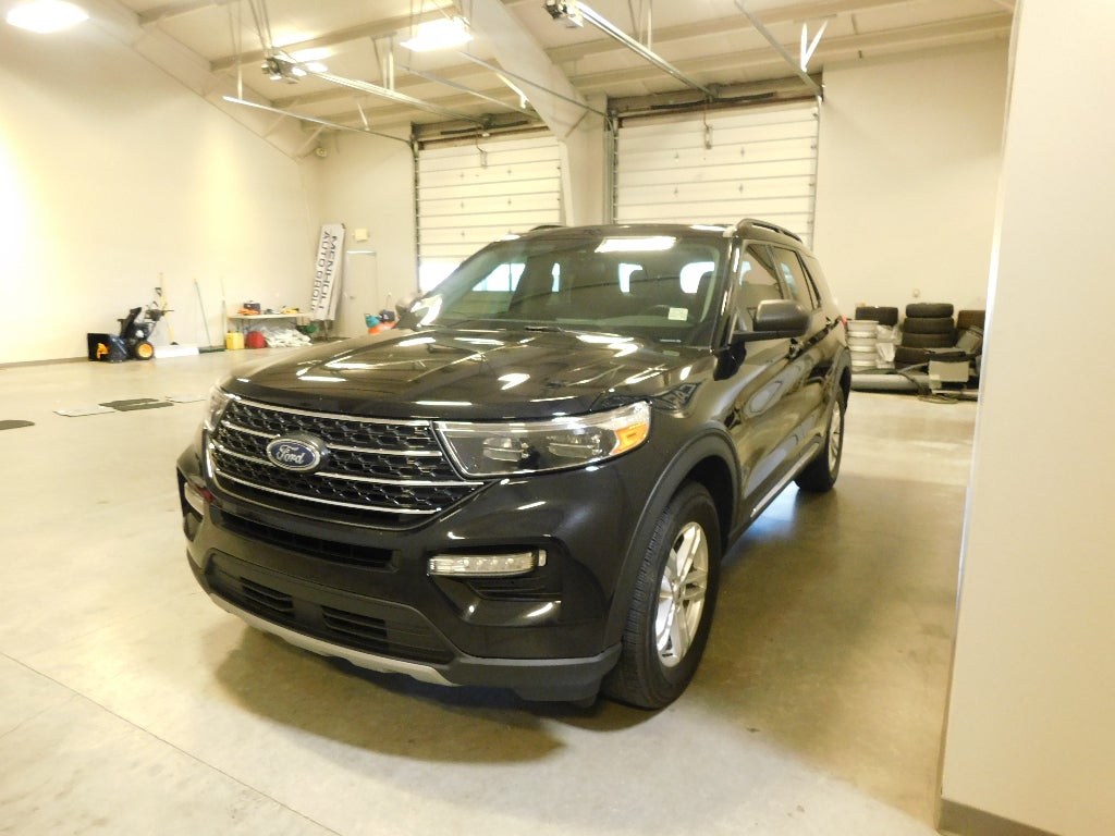 2023 Ford Explorer XLT AWD