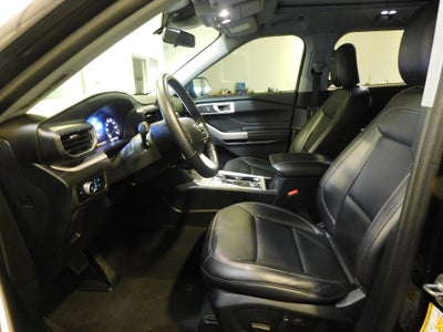 2023 Ford Explorer XLT AWD