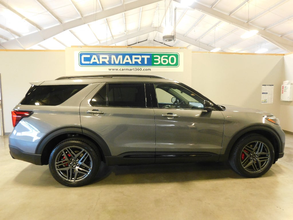 2025 Ford Explorer ST-Line CERTIFIED AWD