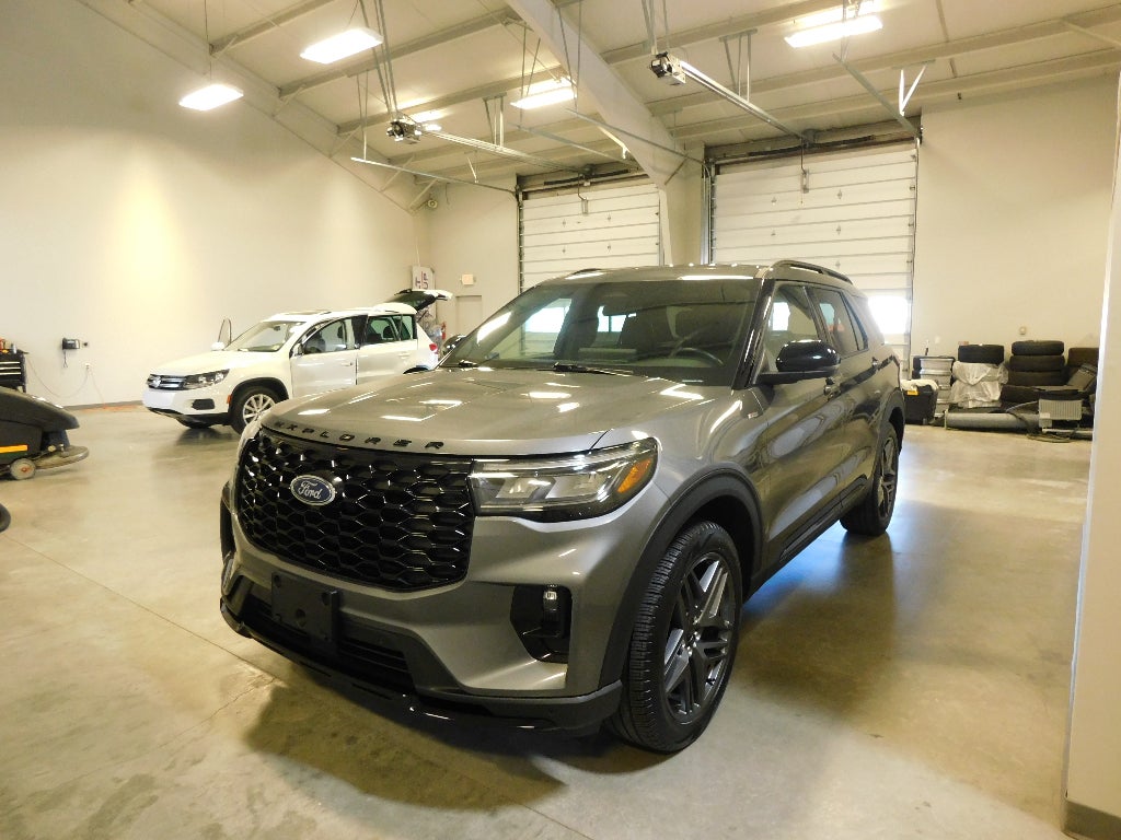 2025 Ford Explorer ST-Line CERTIFIED AWD