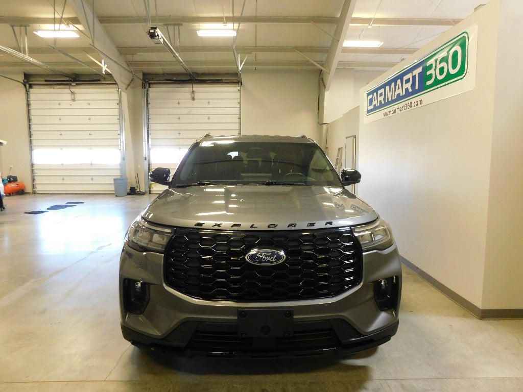 2025 Ford Explorer ST-Line CERTIFIED AWD