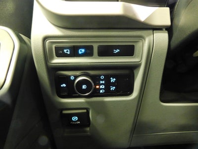 2023 Ford F-150 XLT 4X4