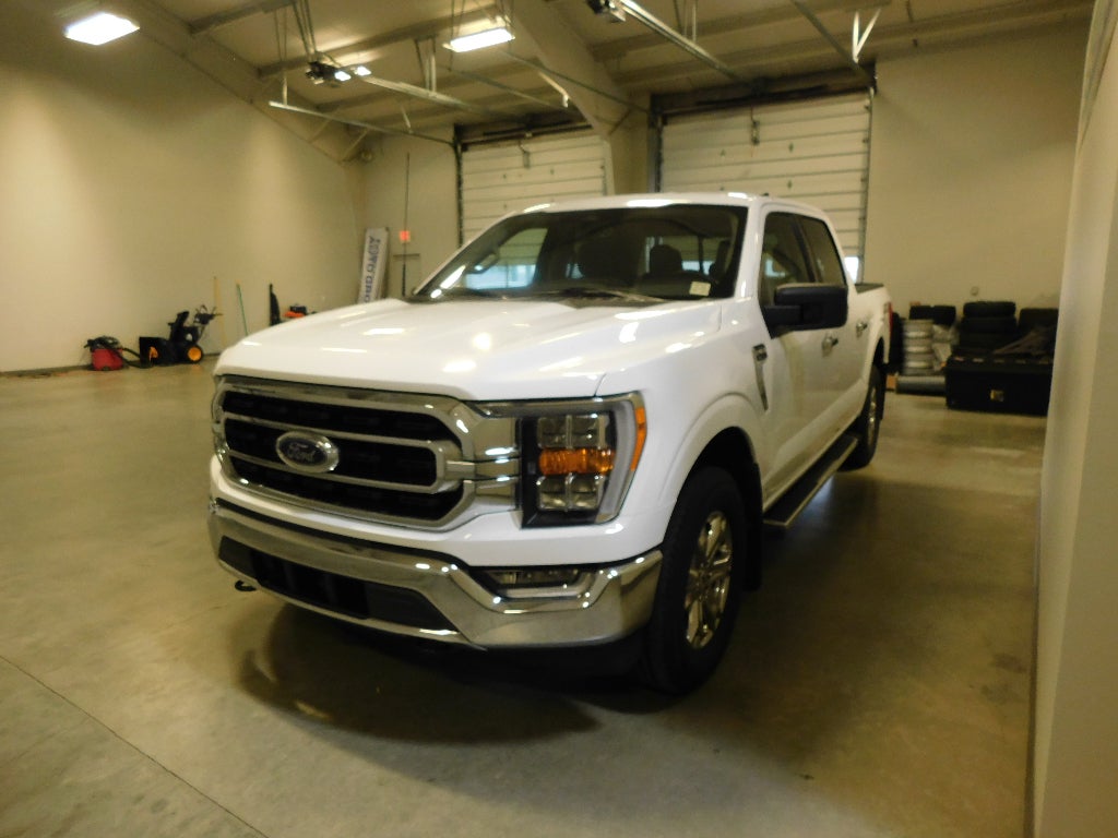 2023 Ford F-150 XLT 4X4