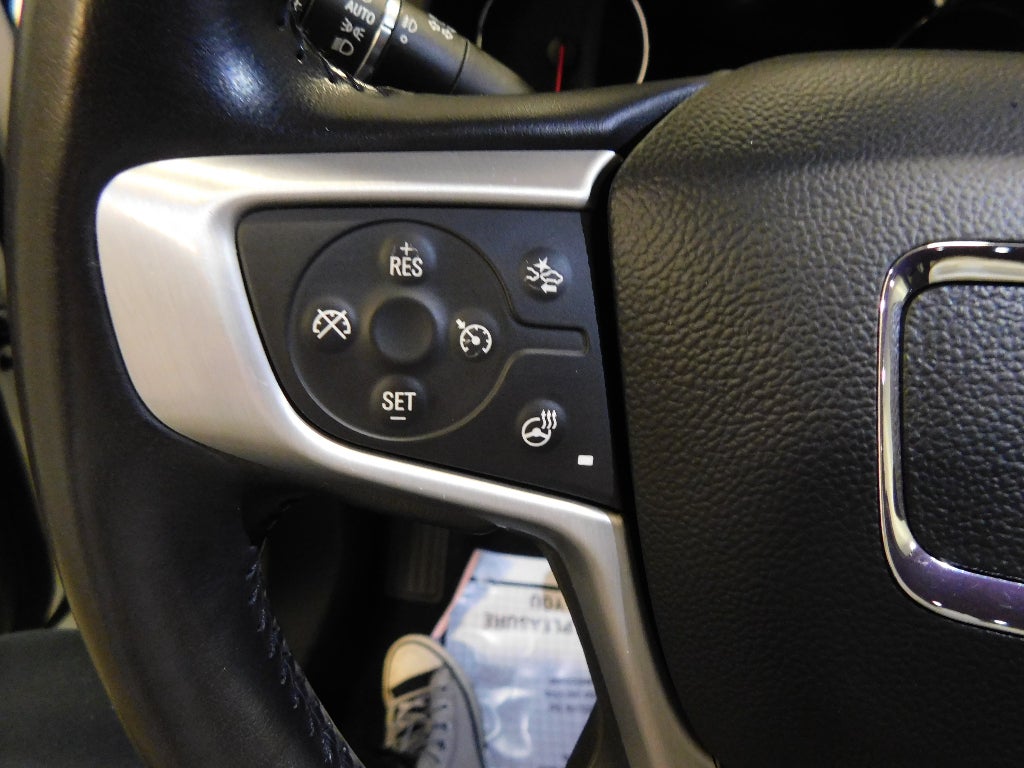 2022 GMC Acadia SLT 4X4 CERTIFIED AWD