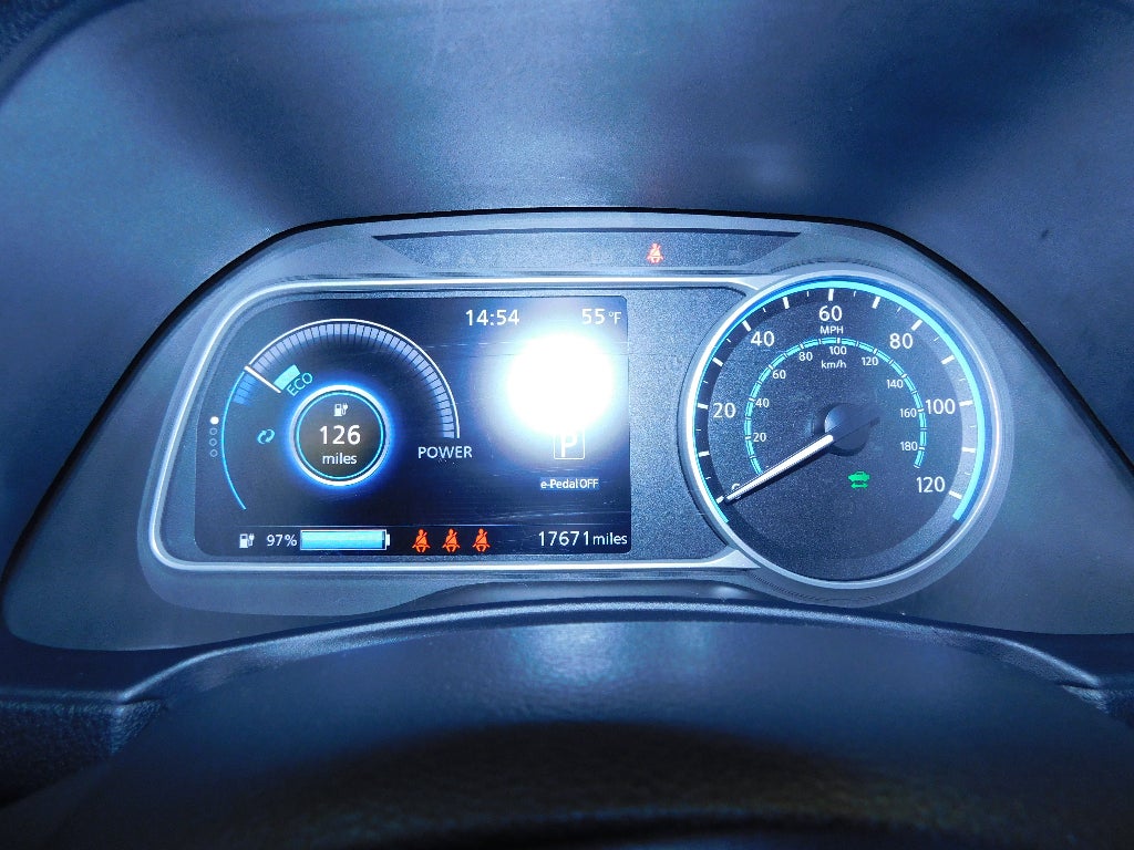 2023 Nissan LEAF S CERTIFIED