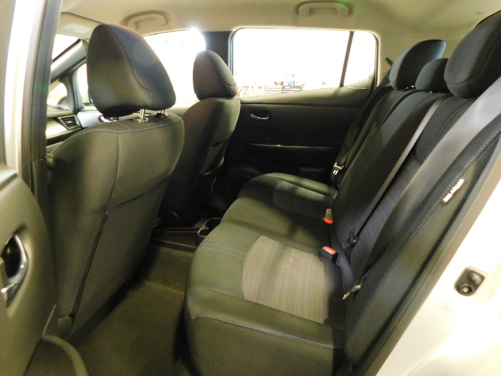 2023 Nissan LEAF S CERTIFIED