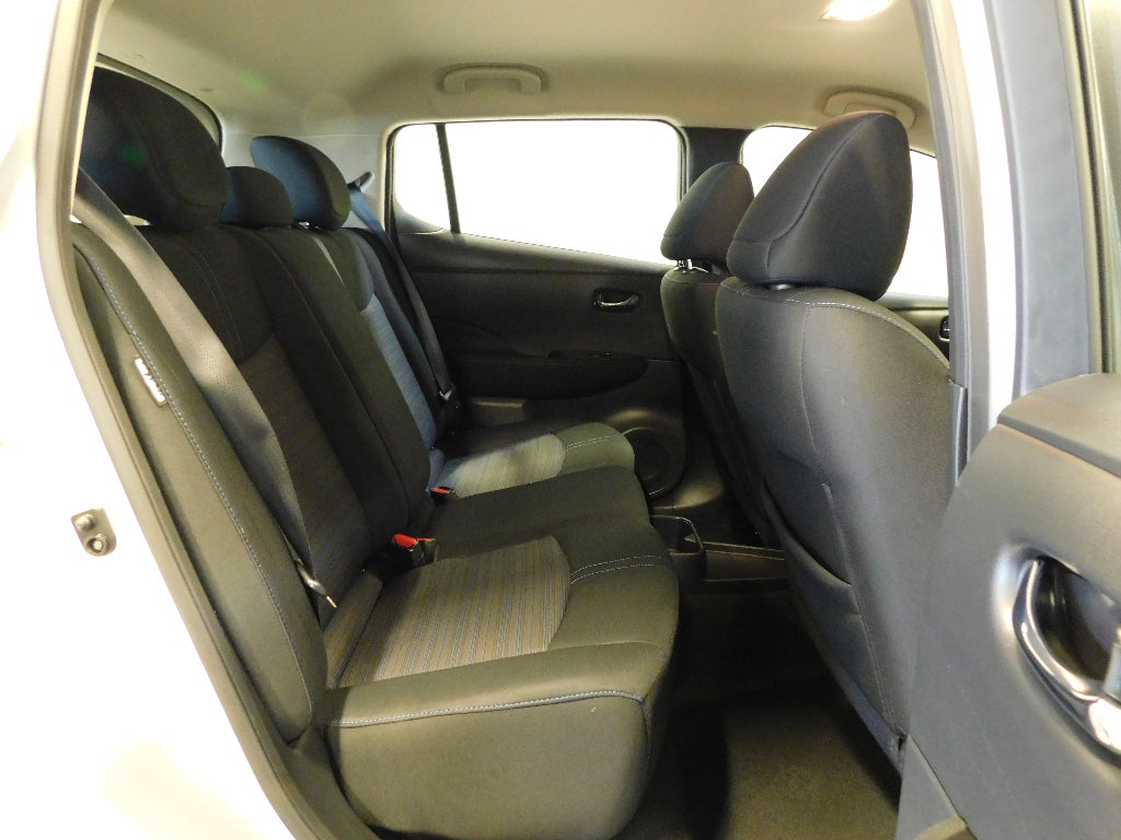 2023 Nissan LEAF S CERTIFIED