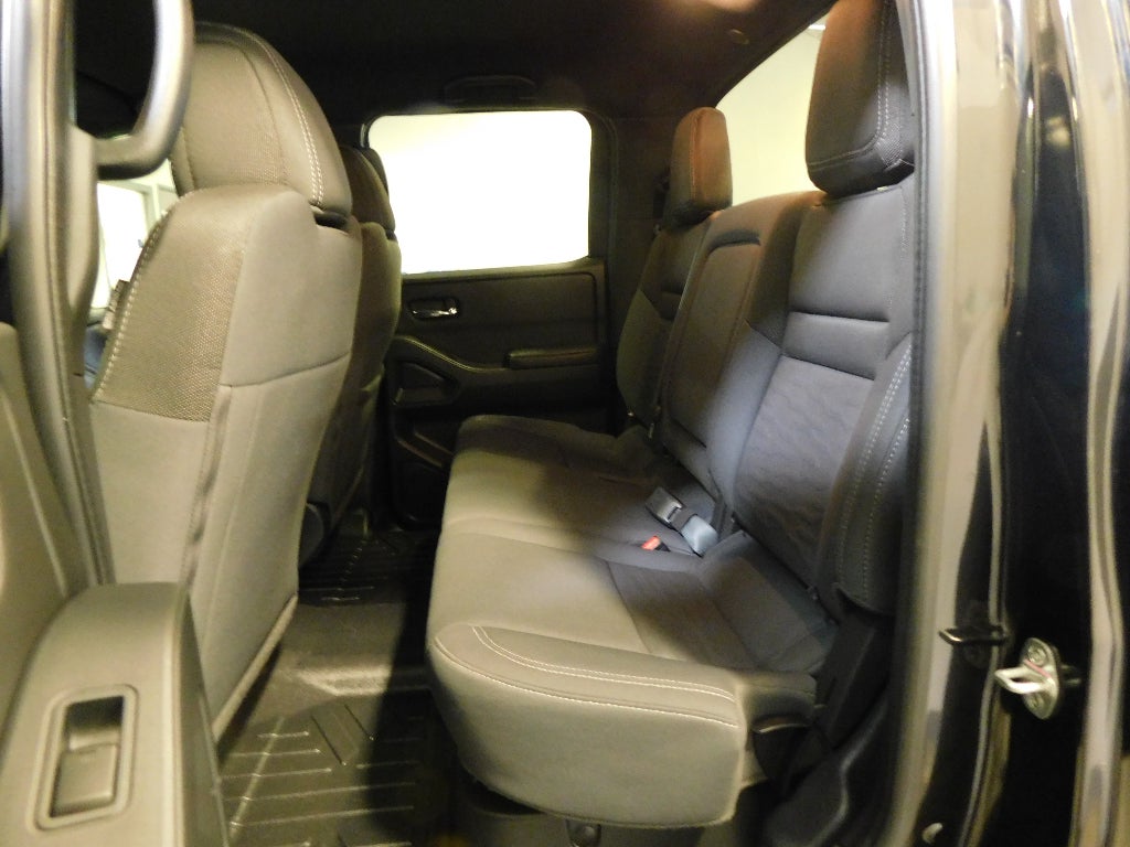 2023 Nissan Frontier SV CERTIFIED AWD