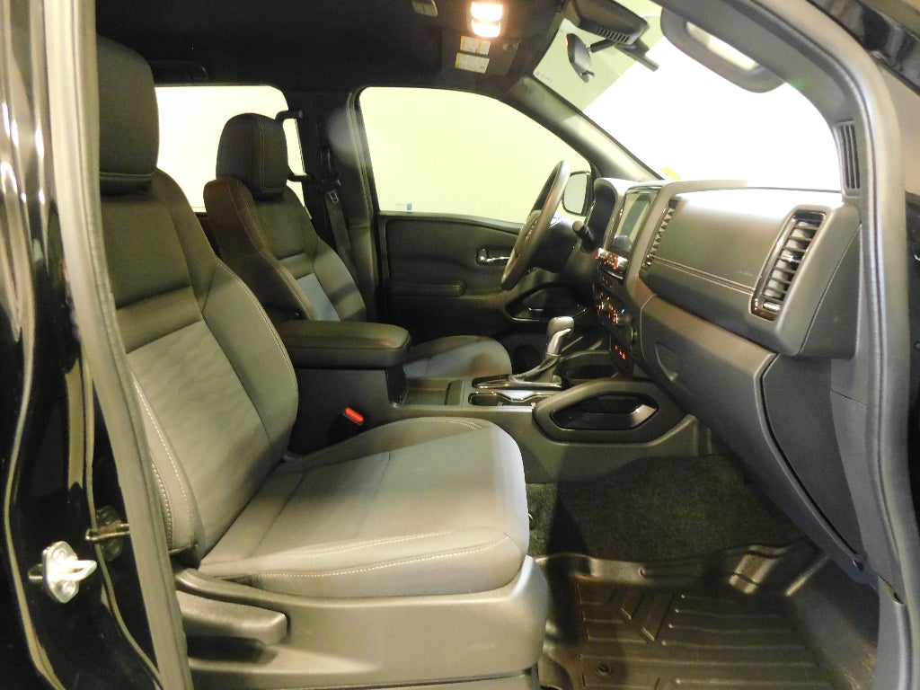 2023 Nissan Frontier SV CERTIFIED AWD