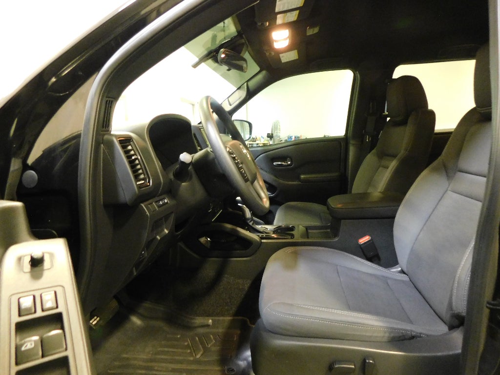 2023 Nissan Frontier SV CERTIFIED AWD