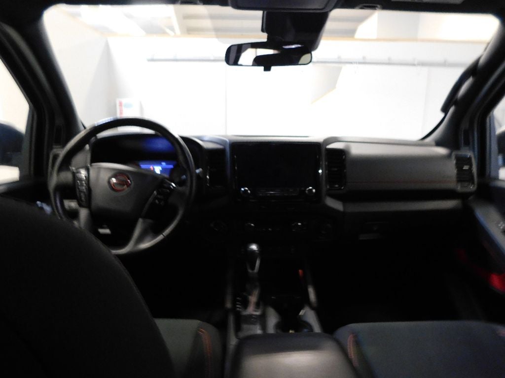 2024 Nissan Frontier PRO-4X CERTIFIED 4X4