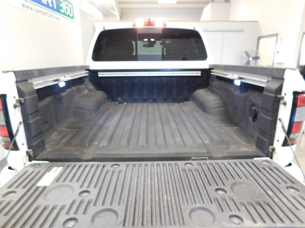 2024 Nissan Frontier PRO-4X CERTIFIED 4X4