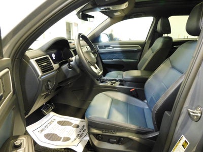 2023 Volkswagen Atlas Cross Sport 3.6L V6 SEL R-Line Black AWD