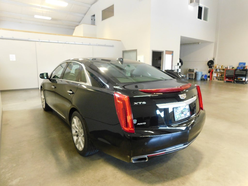 2017 Cadillac XTS Luxury AWD