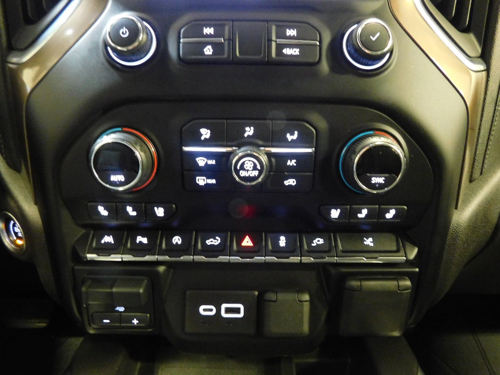 2021 Chevrolet Silverado High Country CERTIFIED 4X4