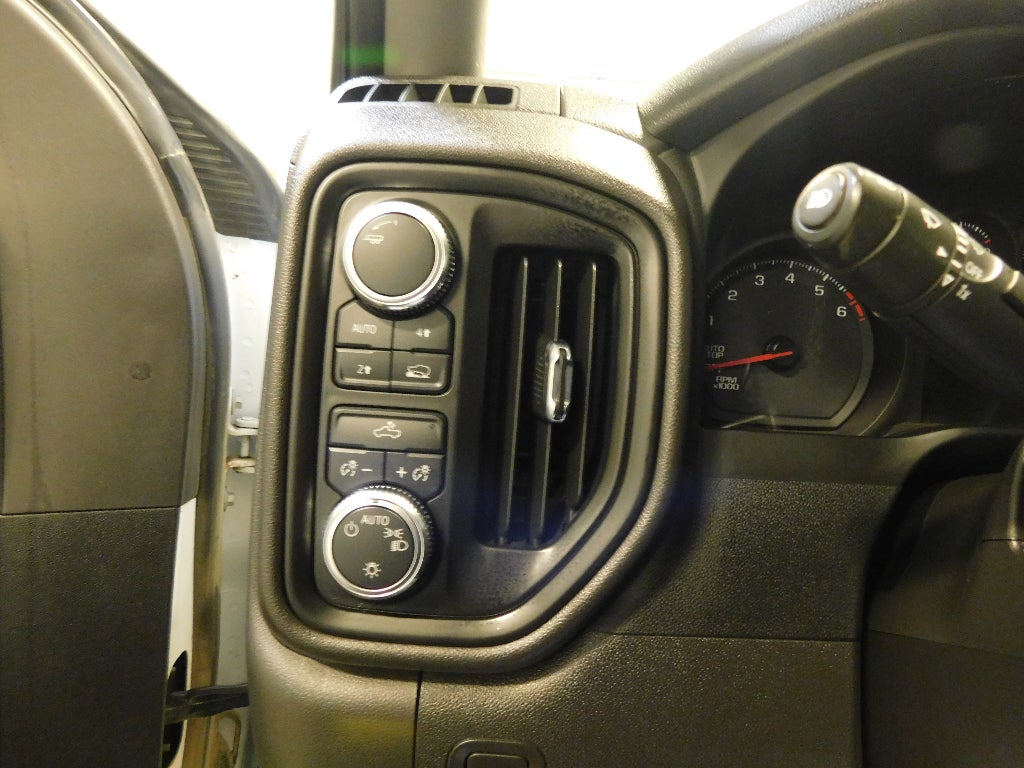2023 GMC Sierra Pro 4X4