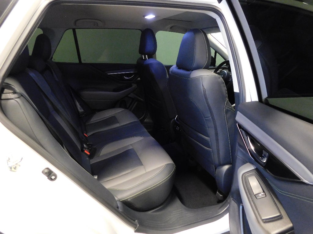 2025 Subaru Outback Onyx Edition XT