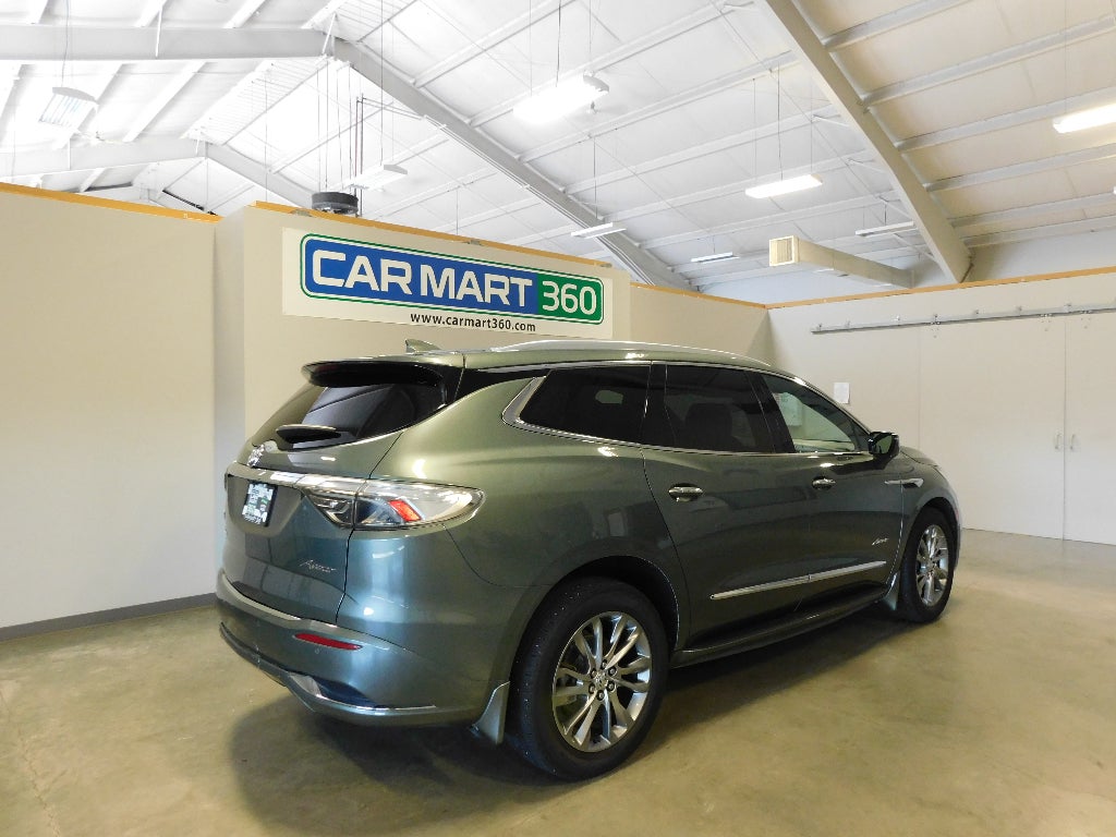 2023 Buick Enclave Avenir AWD