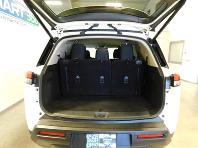 2025 Nissan Pathfinder SV AWD