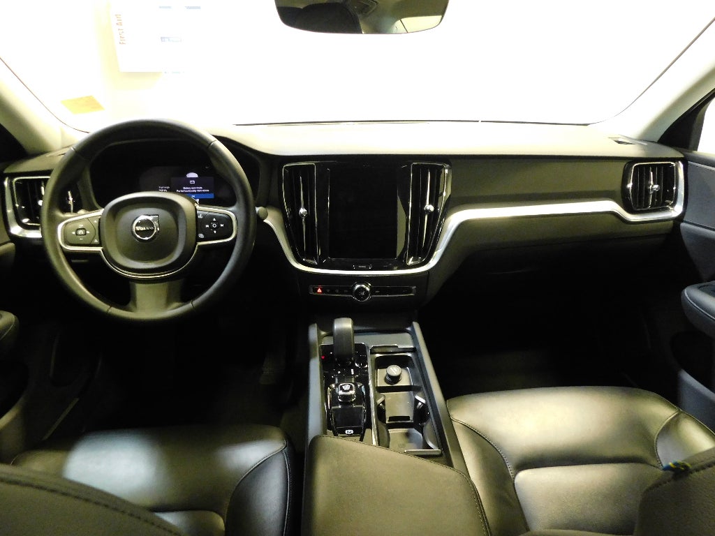 2024 Volvo S60 Core Dark Theme CERTIFIED AWD