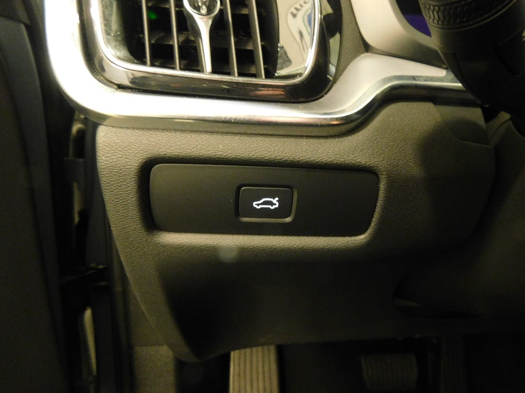 2024 Volvo S60 Core Dark Theme CERTIFIED AWD