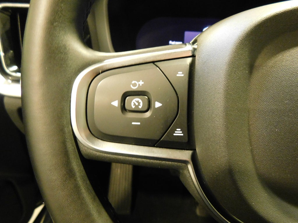 2024 Volvo S60 Core Dark Theme CERTIFIED AWD