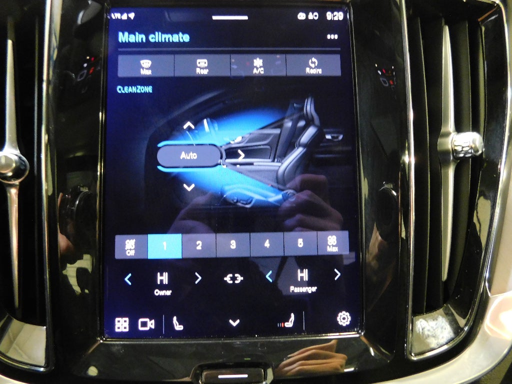 2024 Volvo S60 Core Dark Theme CERTIFIED AWD