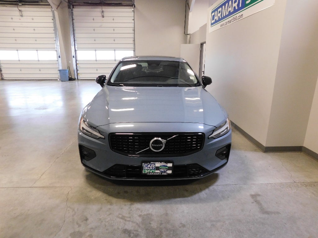 2024 Volvo S60 Core Dark Theme CERTIFIED AWD