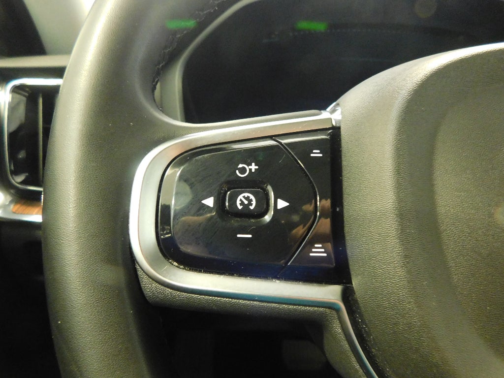 2024 Volvo S60 Plus Dark Theme CERTIFIED AWD