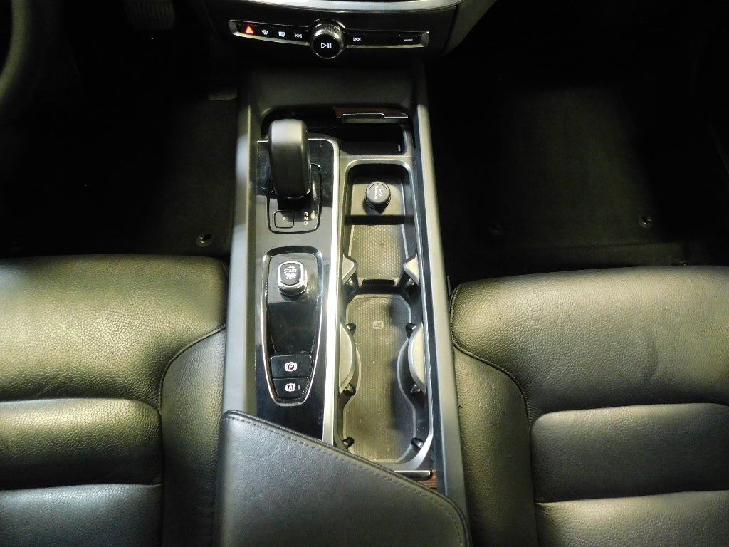 2024 Volvo S60 Plus Dark Theme CERTIFIED AWD