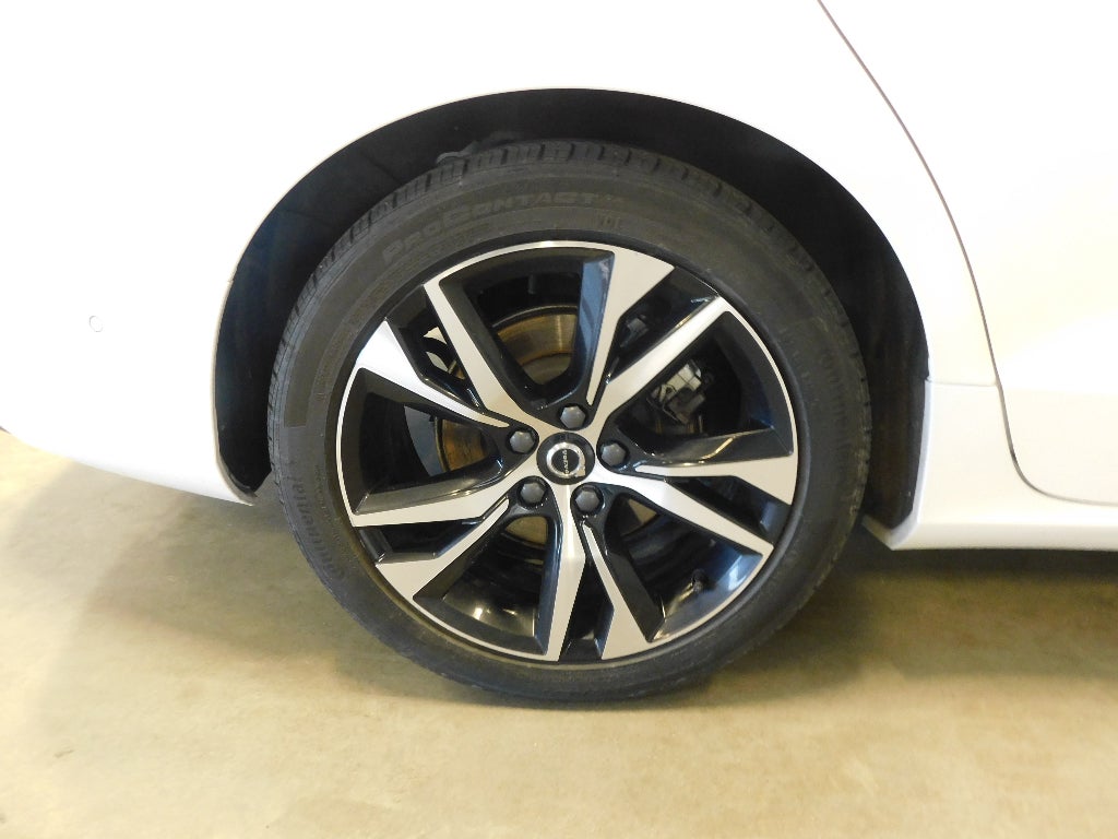 2024 Volvo S60 Plus Dark Theme CERTIFIED AWD