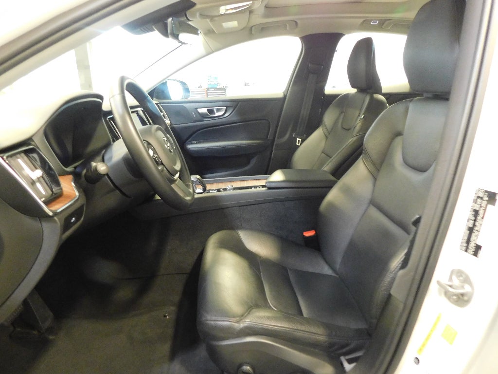 2024 Volvo S60 Plus Dark Theme CERTIFIED AWD