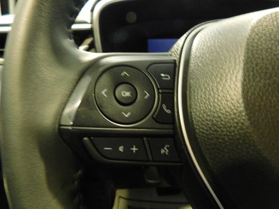 2025 Toyota Corolla Cross XLE