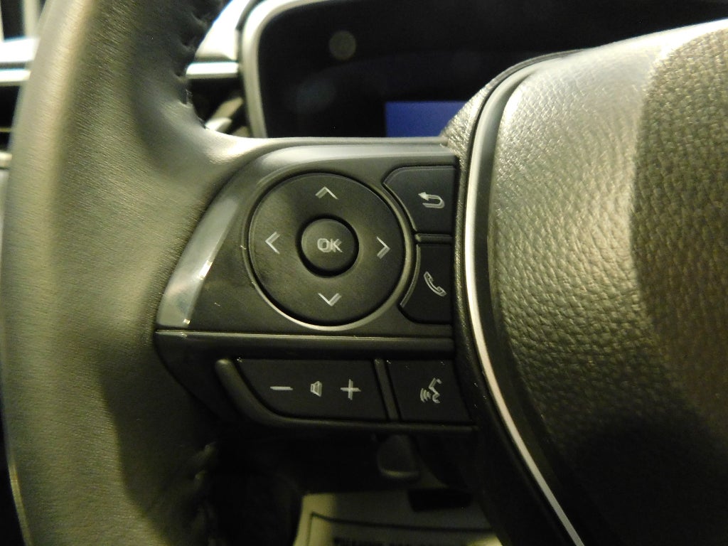2025 Toyota Corolla Cross XLE