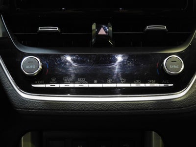 2025 Toyota Corolla Cross XLE