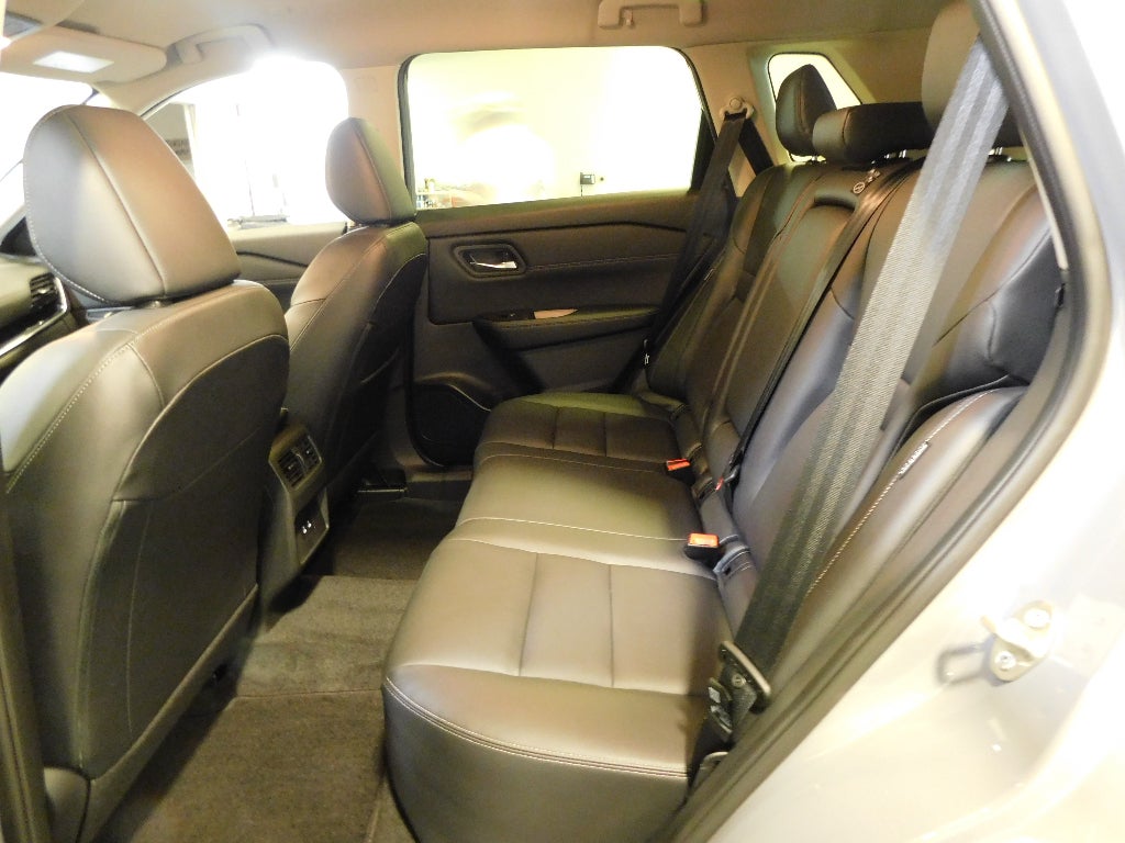 2025 Nissan Rogue SL AWD