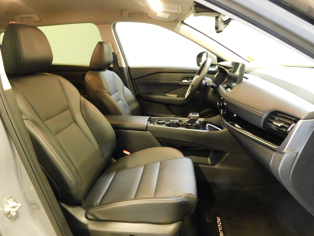 2025 Nissan Rogue SL AWD