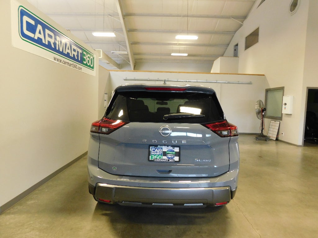 2025 Nissan Rogue SL AWD