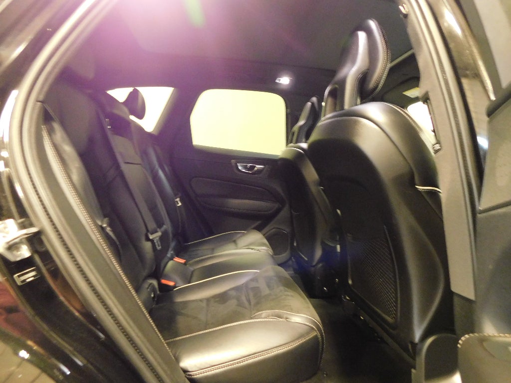 2018 Volvo XC60 R-Design CERTIFIED AWD