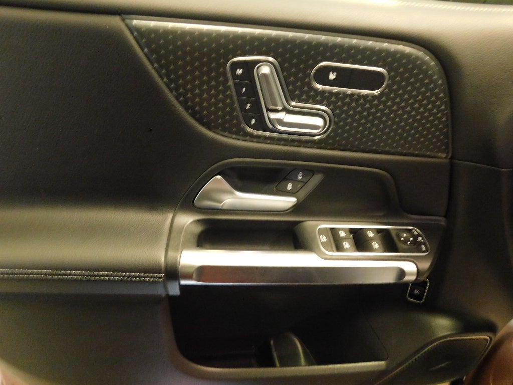 2024 Mercedes-Benz GLB 250 4MATIC® AWD