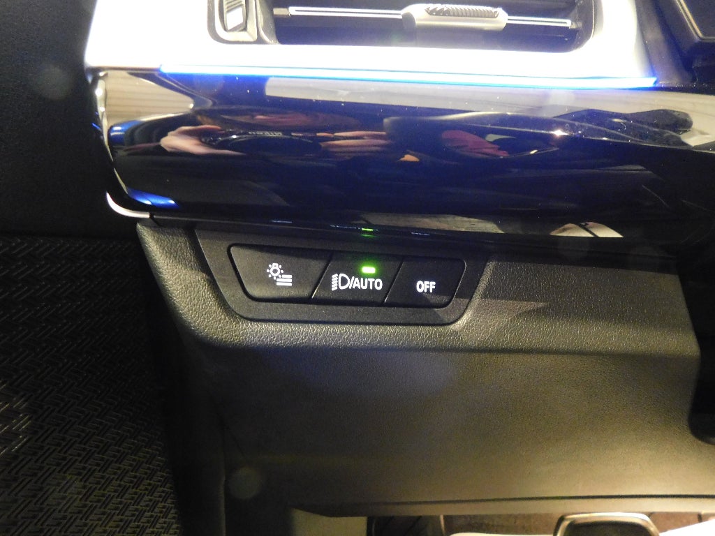 2025 BMW X2 xDrive28i CERTIFIED AWD M SPORT PACKAGE